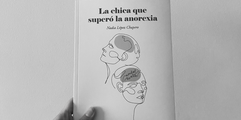 "La chica que superó la anorexia" es la autobiografía de Nadia López, en la que relata su experiencia personal con un trastorno de la conducta alimentaria...